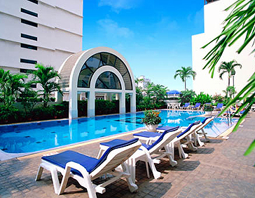 Bel Aire Princess Pool